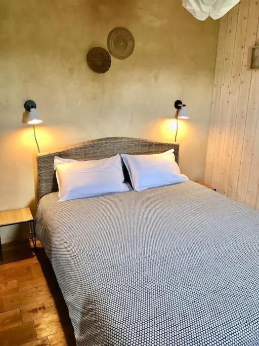 « Le Vieux Hangar » Gite A La Ferme Truffe Εξωτερικό φωτογραφία